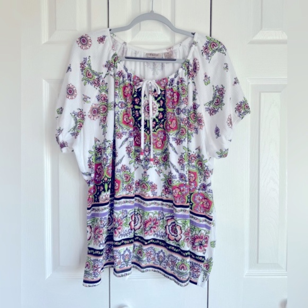 Women’s Floral Short Sleeve Top Size 3X